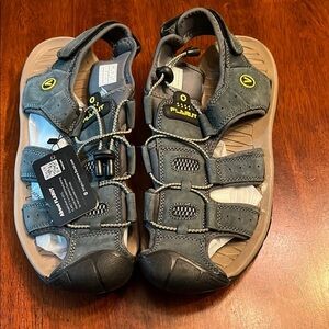NWT Flarut Gray Fisherman Sandals Adjustable Straps Outdoor 47 13.5